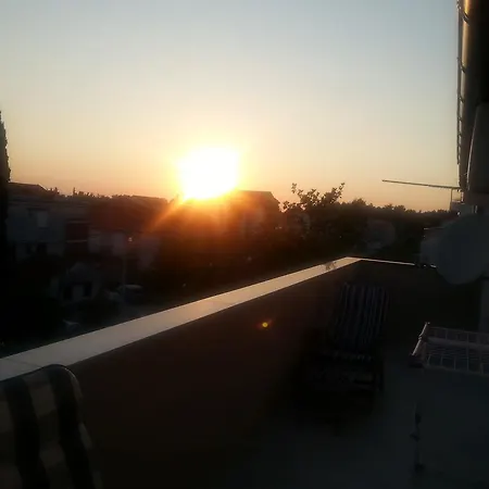 Apartments Roncevic Zadar Habitación foto