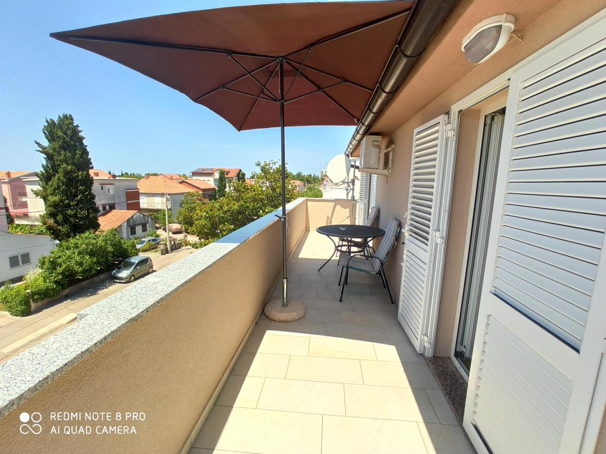 Roncevic Apartment *