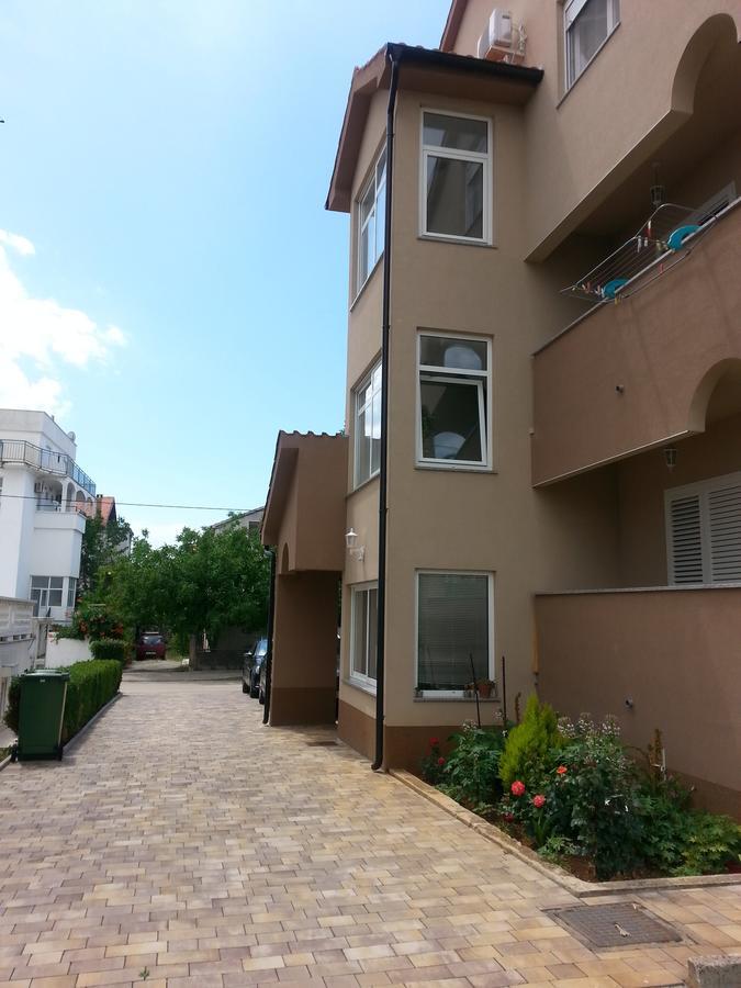 Roncevic Apartment